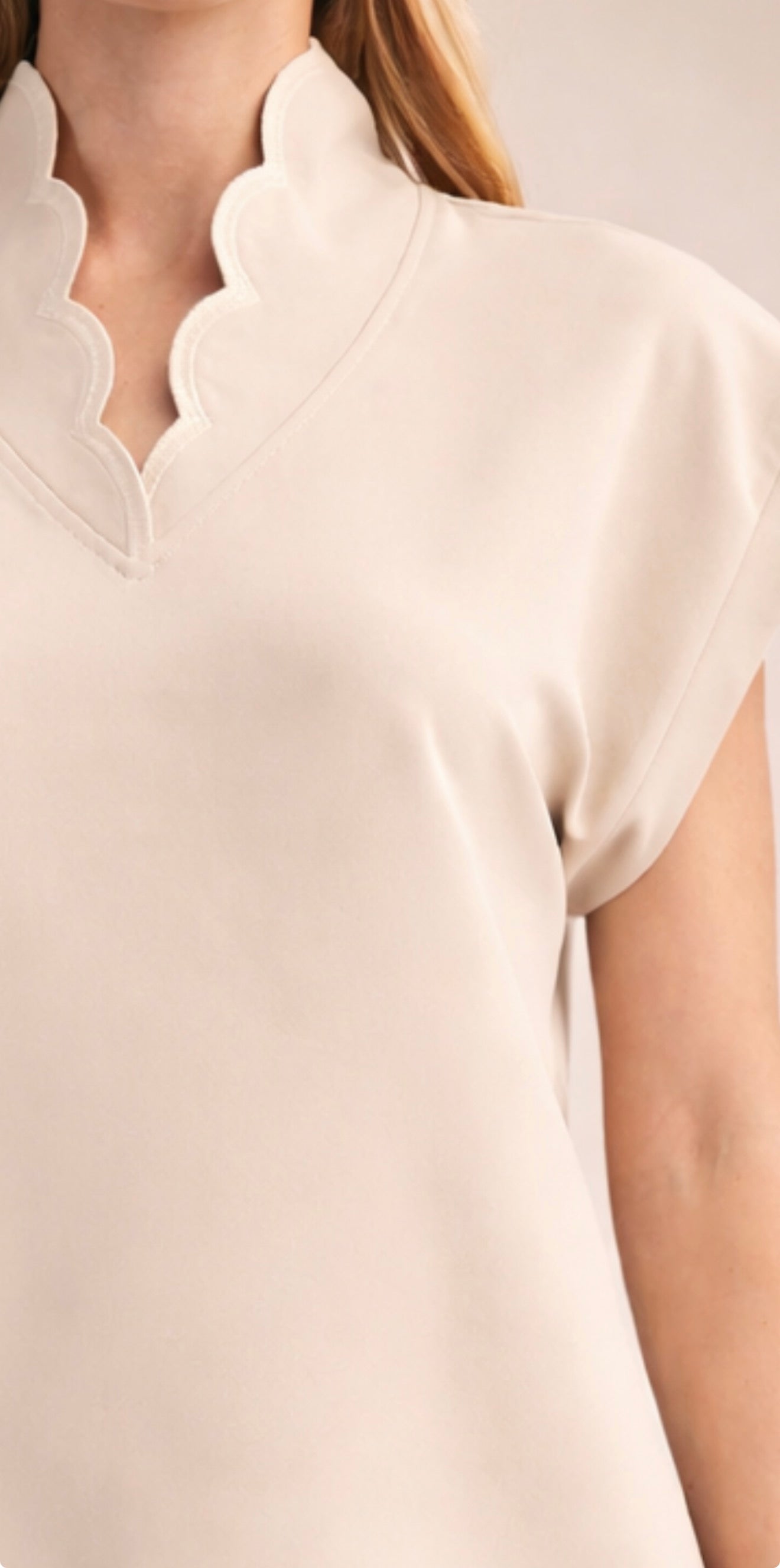 Knit Scallop V-Neck Scalloped Dress